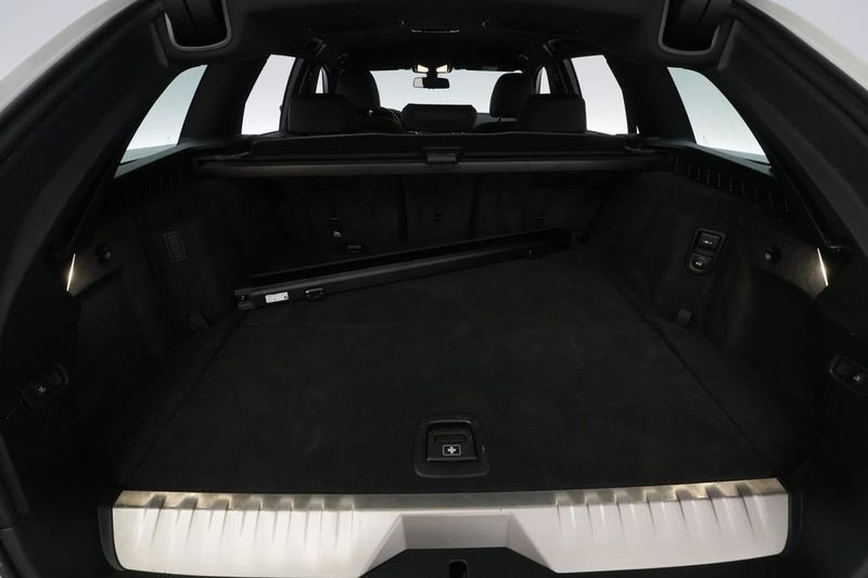 BMW 530 bild 8