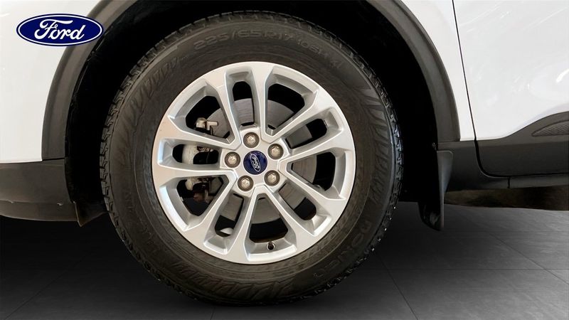 Ford Kuga bild 9