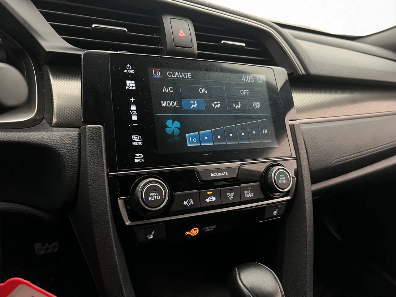 Vehicle image 20