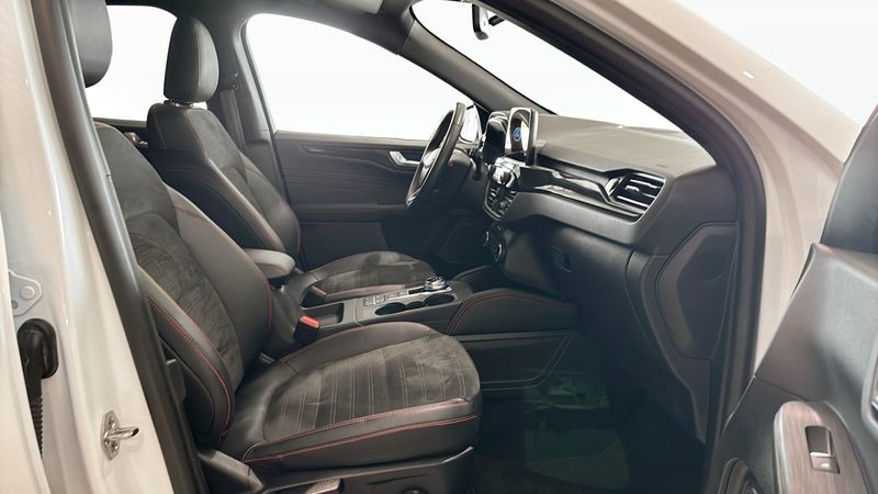 Ford Kuga bild 3