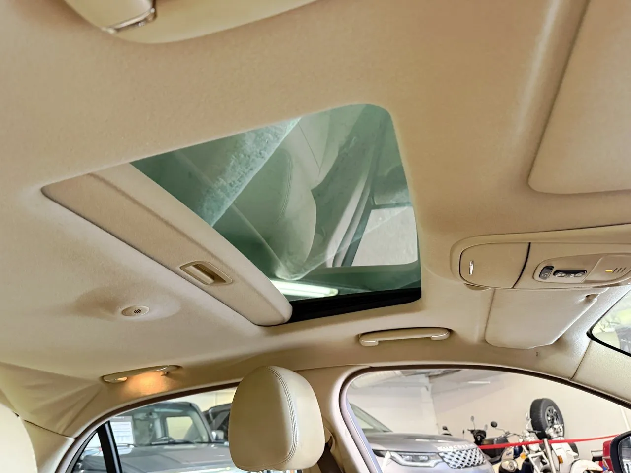 Vehicle image 20
