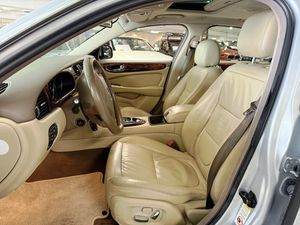 Jaguar XJ bild 9