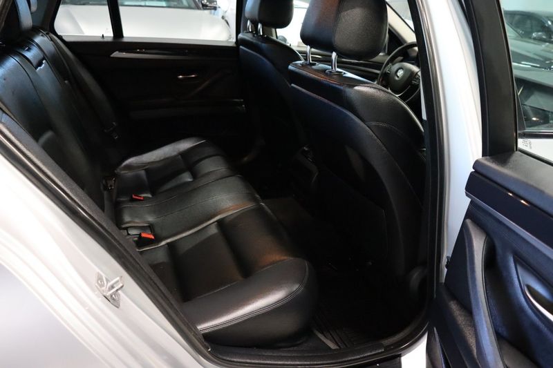BMW 520 bild 14