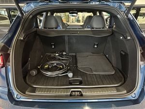 Lynk & Co 01 bild 17