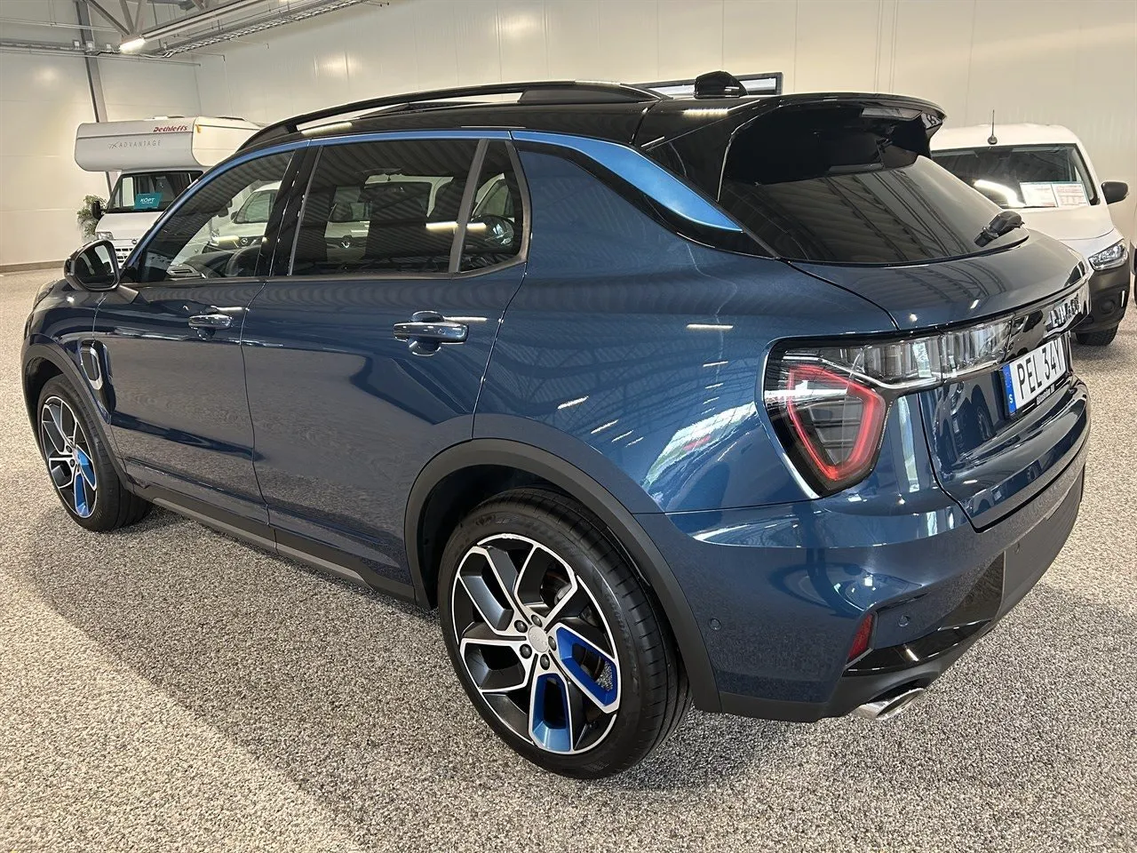 Vehicle image 1