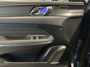 Lynk & Co 01 bild 15