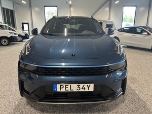 Lynk & Co 01 bild 10
