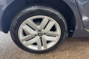 Renault Clio bild 12