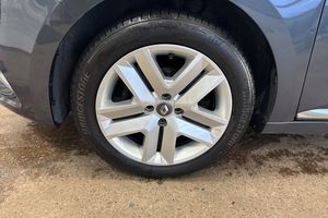 Renault Clio bild 10