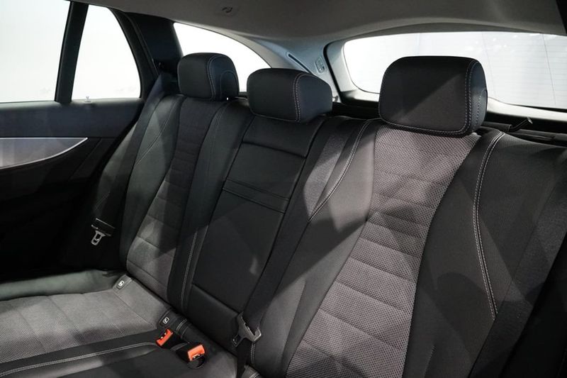 Mercedes E200 bild 10