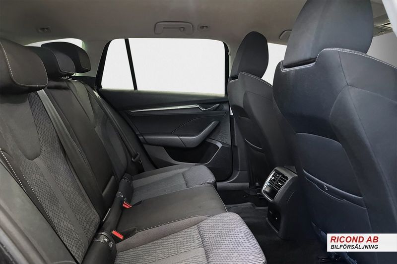 Skoda Octavia bild 16