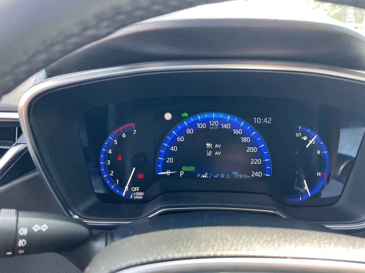 Vehicle image 18