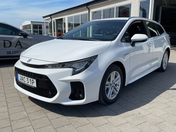 Suzuki Swace Hybrid 1.8 VVT-i E-CVT 122 hk DRAGKROK - 2023
