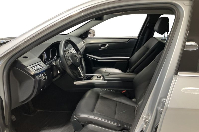 Mercedes E220 bild 8