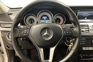 Mercedes E220 bild 12