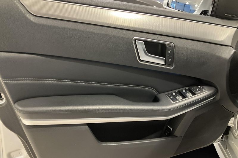Mercedes E220 bild 14