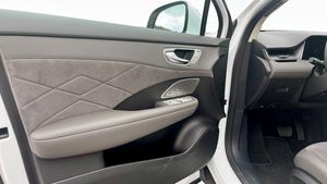 MG S6 EV bild 11