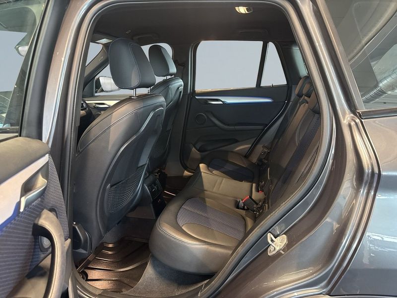 BMW X1 bild 13
