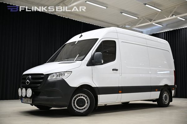 Mercedes Sprinter 211 211 CDI 9G 114HK Automat|Inredd|Drag|Värmare|Backkamera - 2019