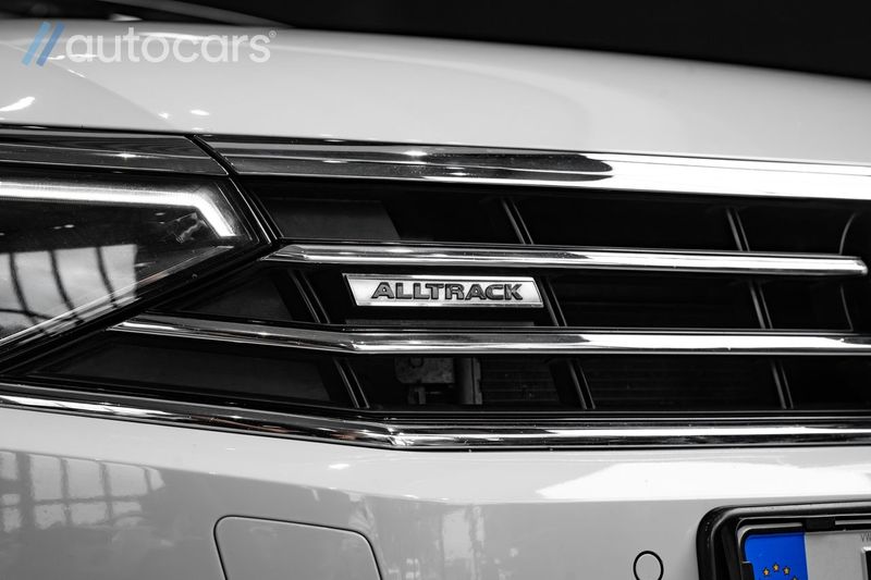 Volkswagen Passat bild 12