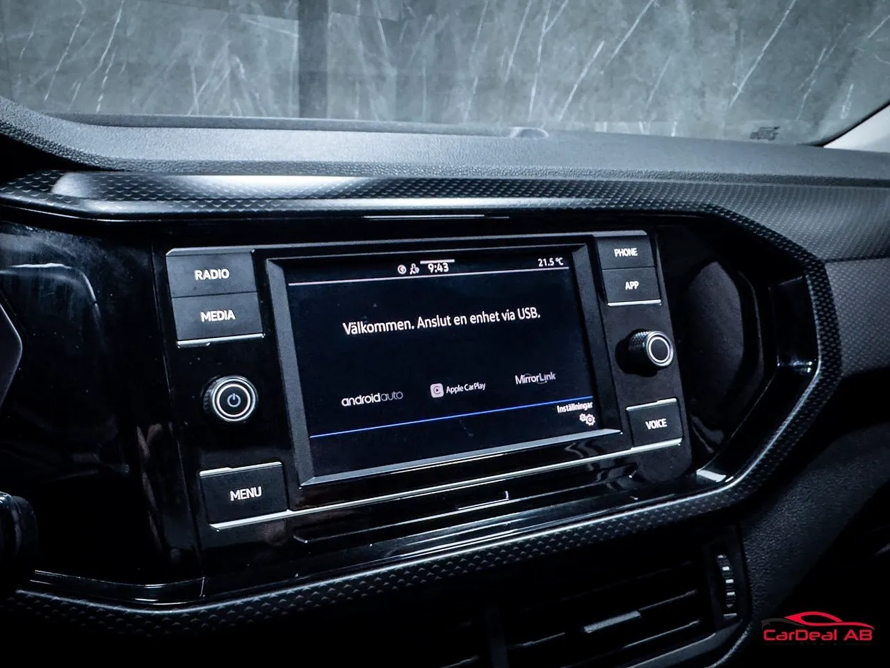 Vehicle image 20