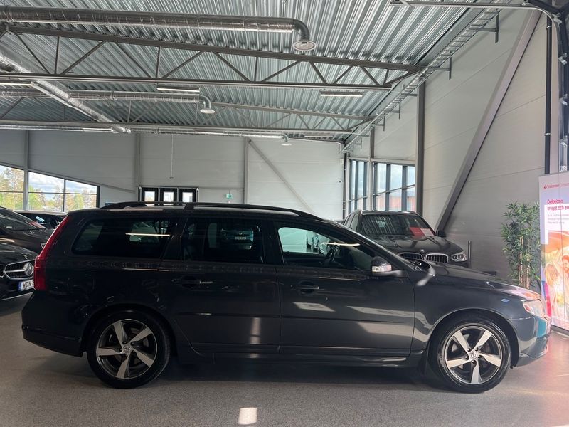 Volvo V70 bild 2