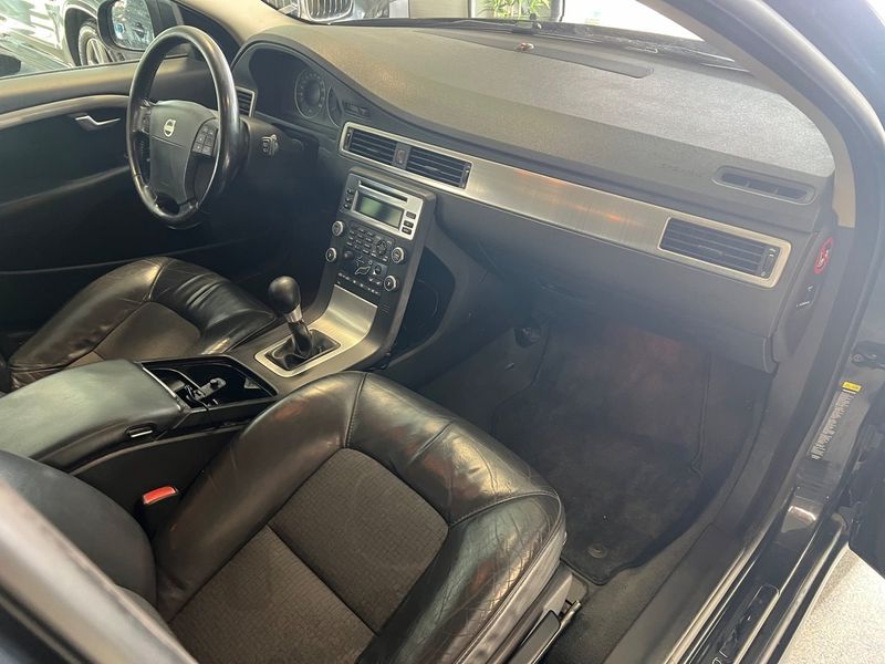 Volvo V70 bild 9