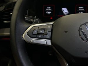 Volkswagen Passat bild 11