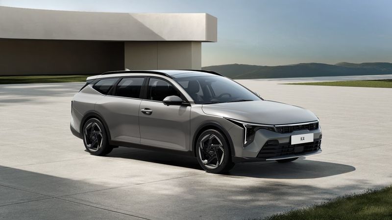 Kia K4 bild 2
