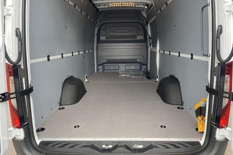 Mercedes e-Sprinter bild 14
