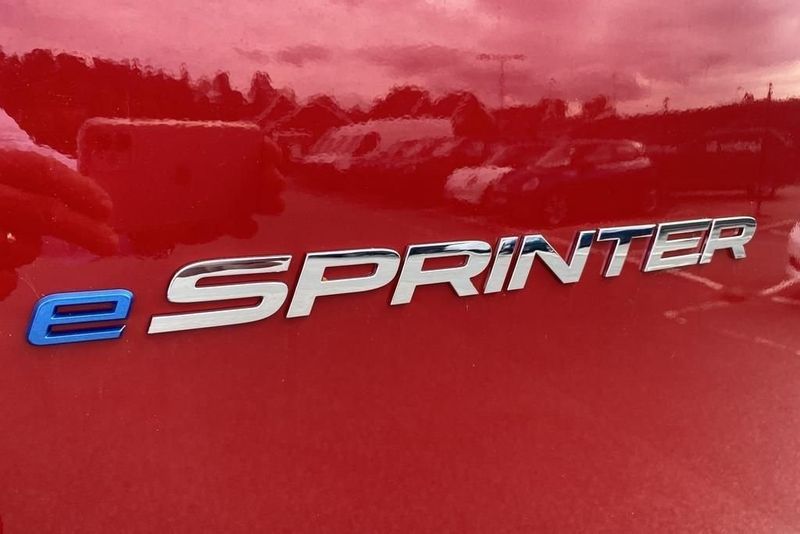 Mercedes e-Sprinter bild 15