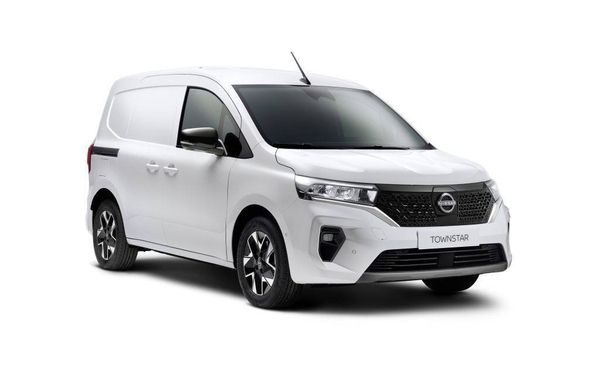 Nissan Townstar Van Petrol 6M/T L2H1 N-Connecta Blind SSD 5 års garanti - 2026
