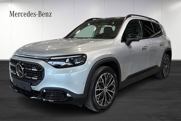 Mercedes GLB200 7-sits | Dragkrok | - 2027