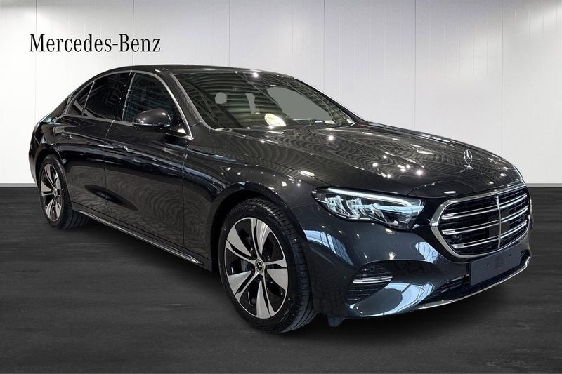 Mercedes E300 bild 2