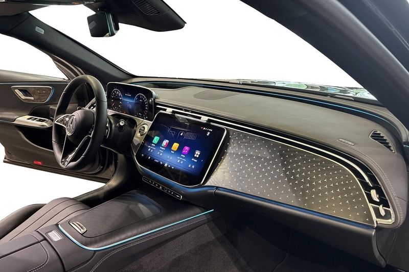 Mercedes E300 bild 9