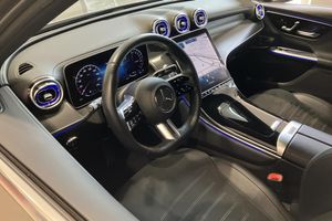 Mercedes GLC300 bild 7