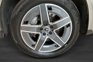 Mercedes GLC300 bild 6