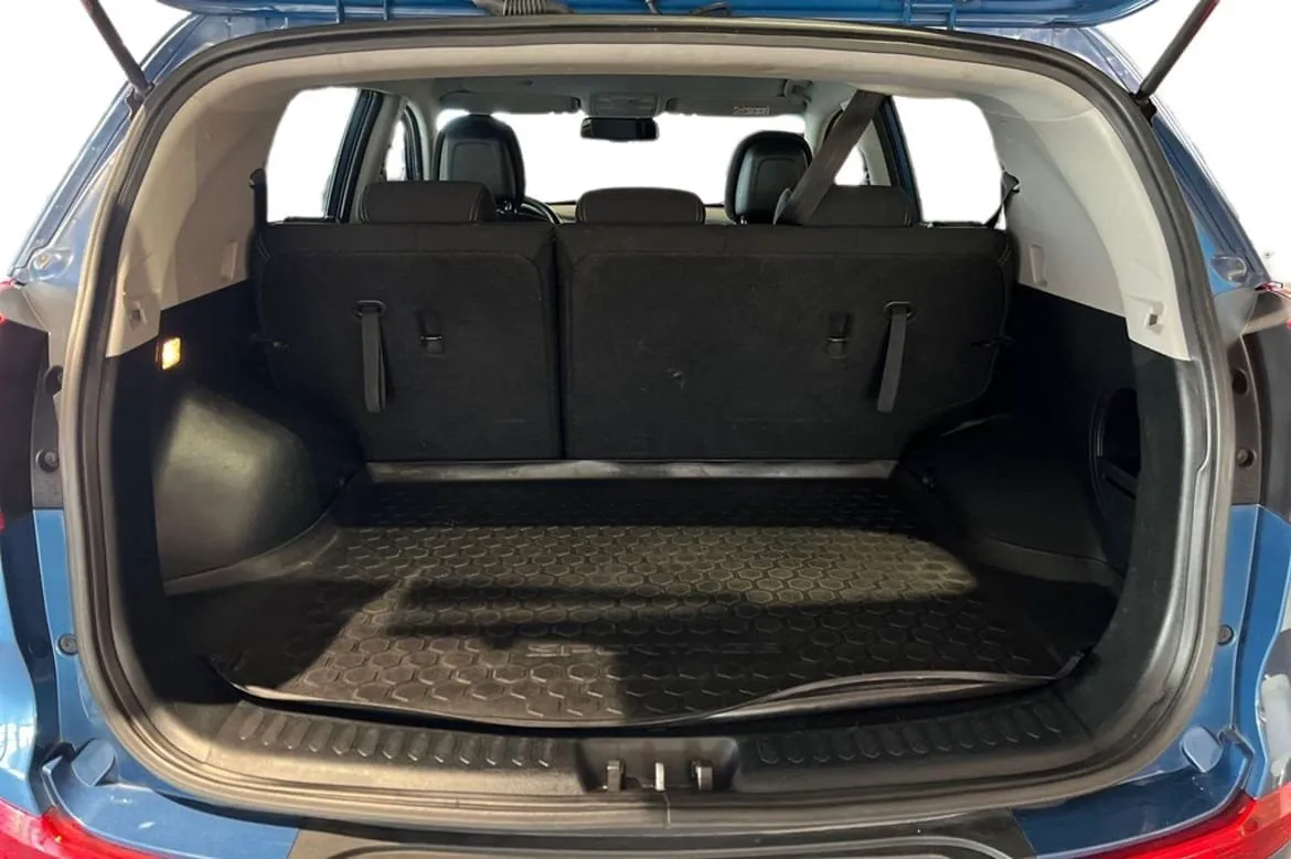 Vehicle image 20