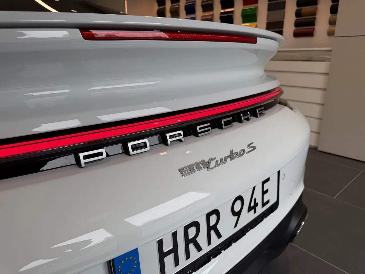 Vehicle image 24