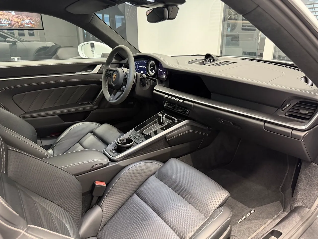 Vehicle image 30