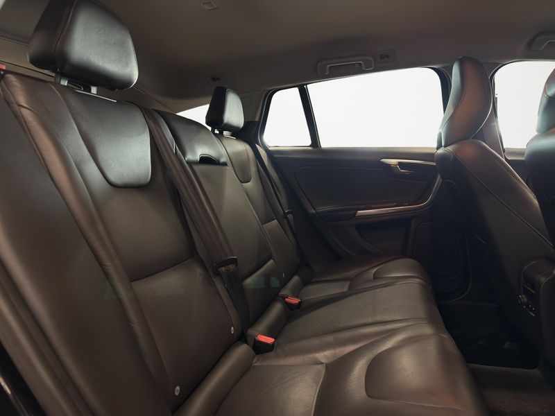 Volvo V60 bild 13