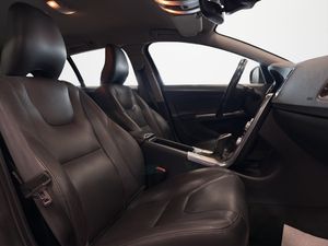 Volvo V60 bild 12