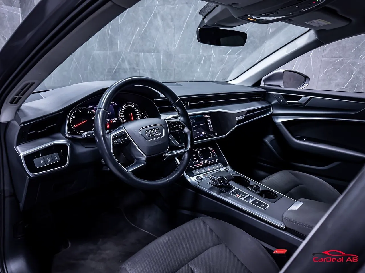 Vehicle image 10