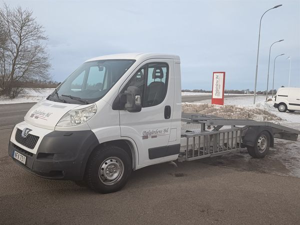 Peugeot Boxer Biltransport UTHYRES, Max last 1615 kg Skåpbil - 2013