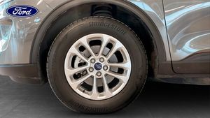 Ford Kuga bild 9