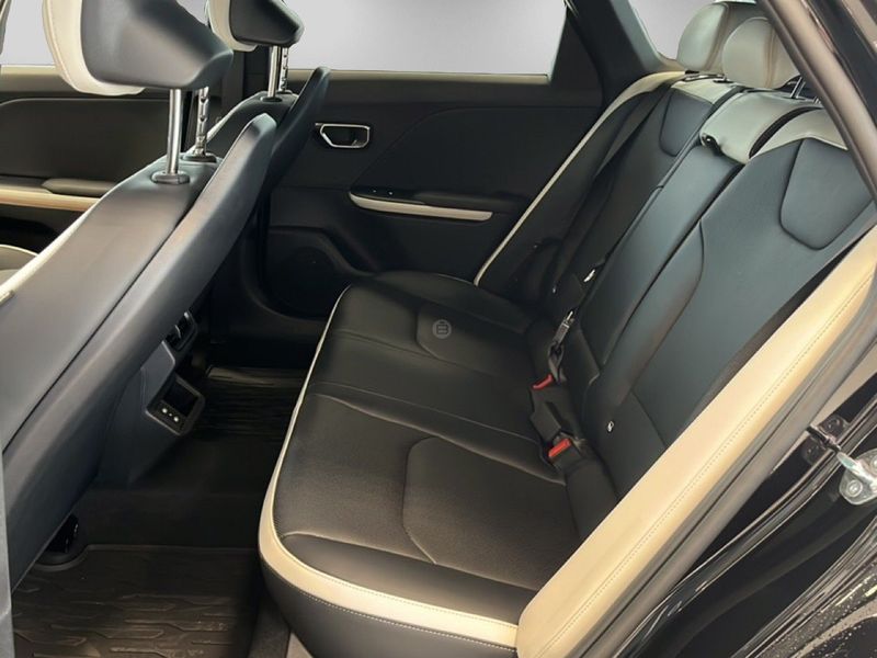 Kia K4 bild 9
