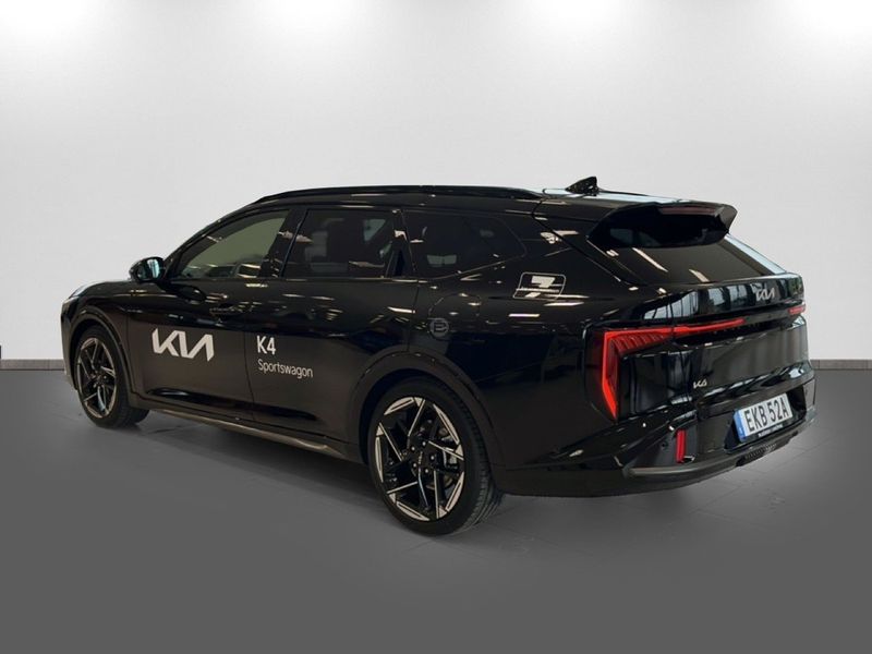 Kia K4 bild 6