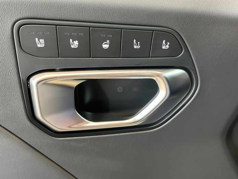 Kia K4 bild 16