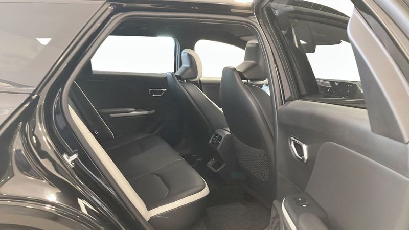 Kia K4 bild 5