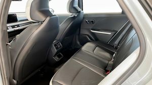 Kia K4 bild 9